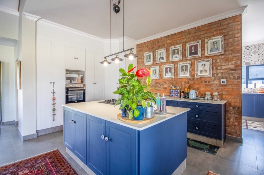 3 Bedroom Property for Sale in WestLake Country Safari Estate North West